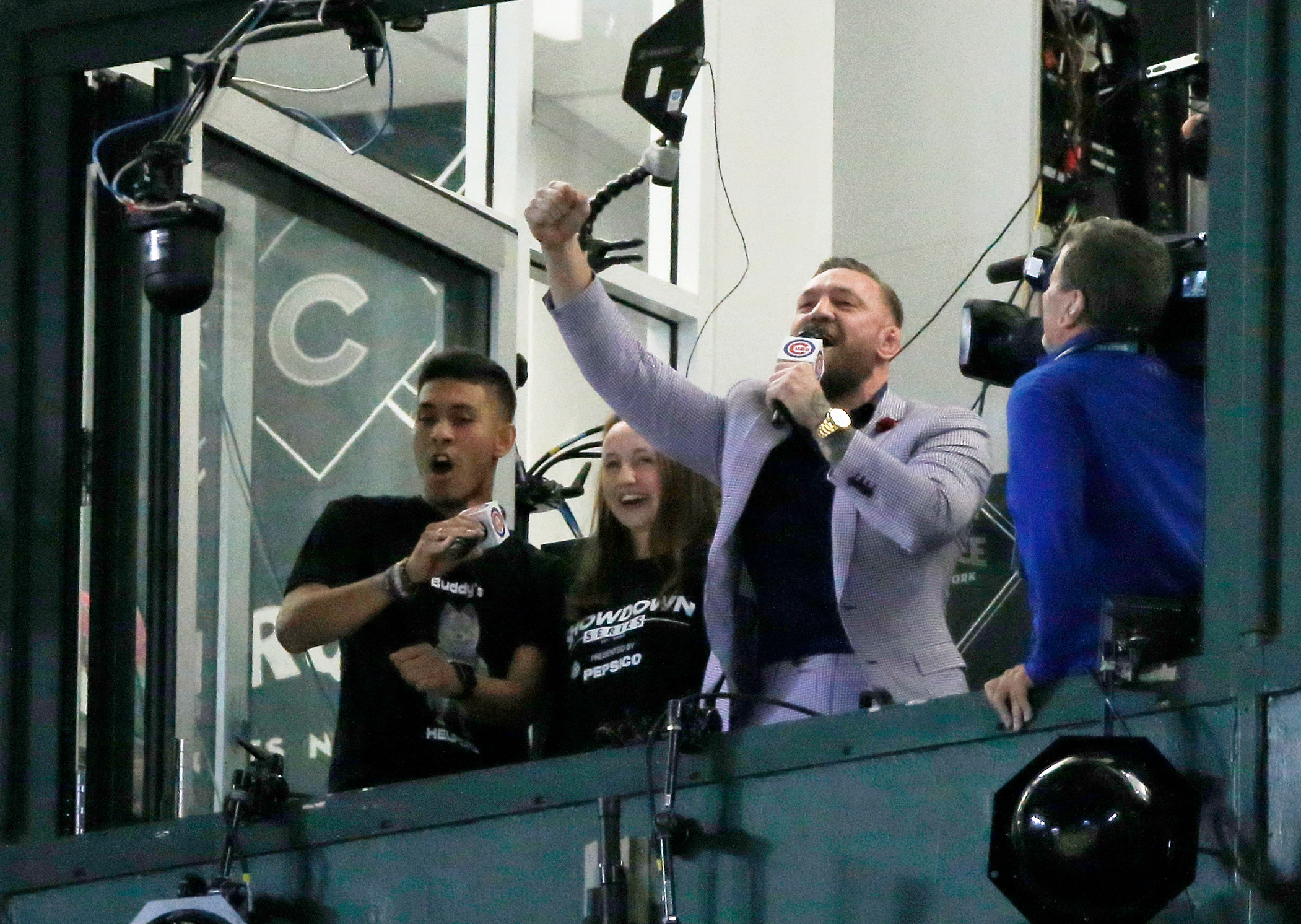 Conor McGregor, Michael Chandler