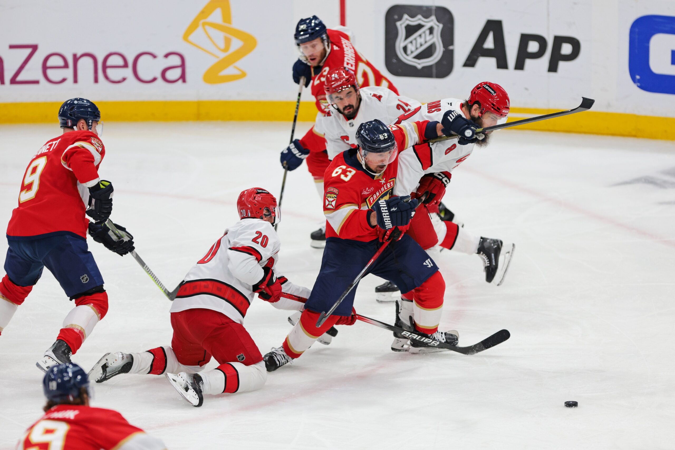 NHL: Stanley Cup Playoffs-Carolina Hurricanes at Florida Panthers