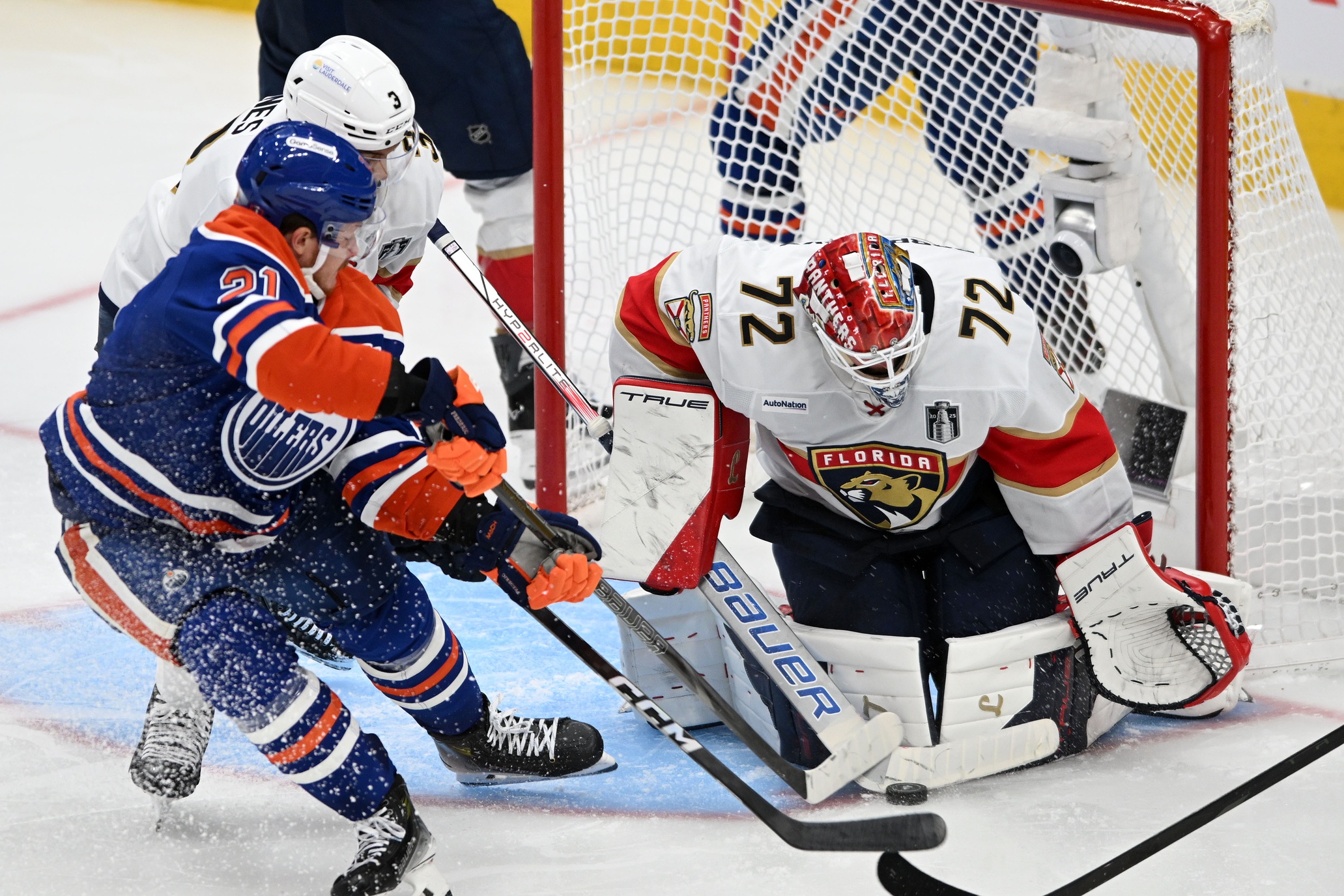 NHL: Stanley Cup Final-Florida Panthers at Edmonton Oilers