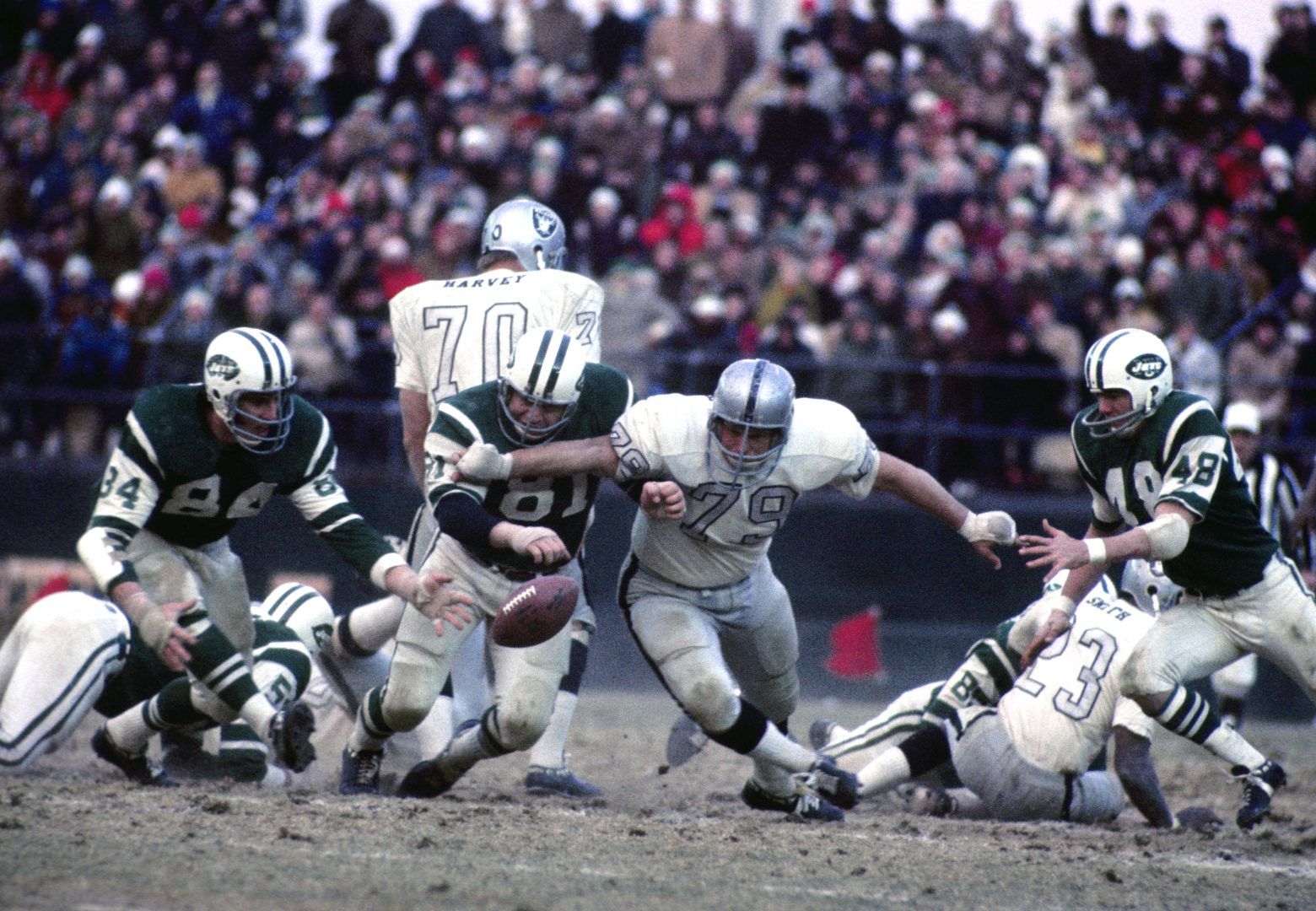 File photo: Oakland Raiders tackle Harry Schuh (79) dives toward a loose ball against the New York Jets at Shea Stadium.