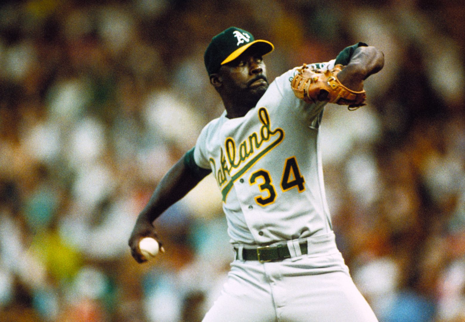 Dave Stewart pitches for the Oakland Athletics during the 1990 season