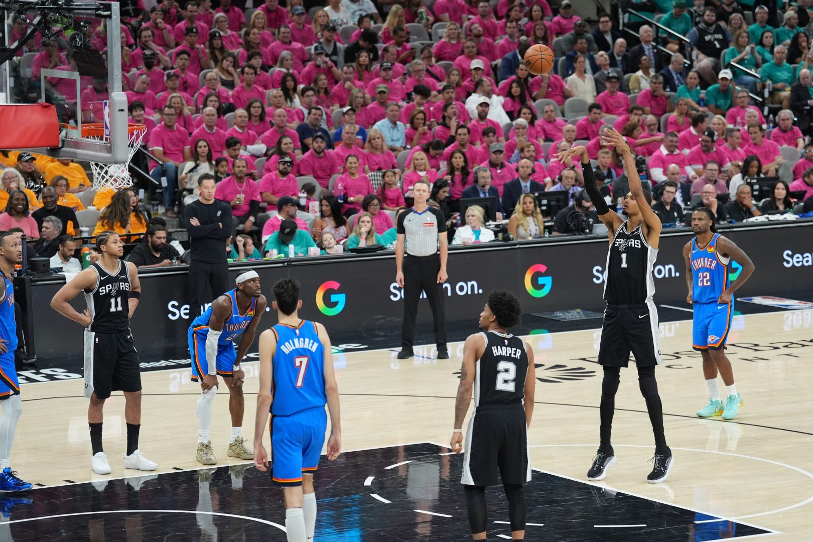 San Antonio Spurs forward Victor Wembanyama shoots a free throw