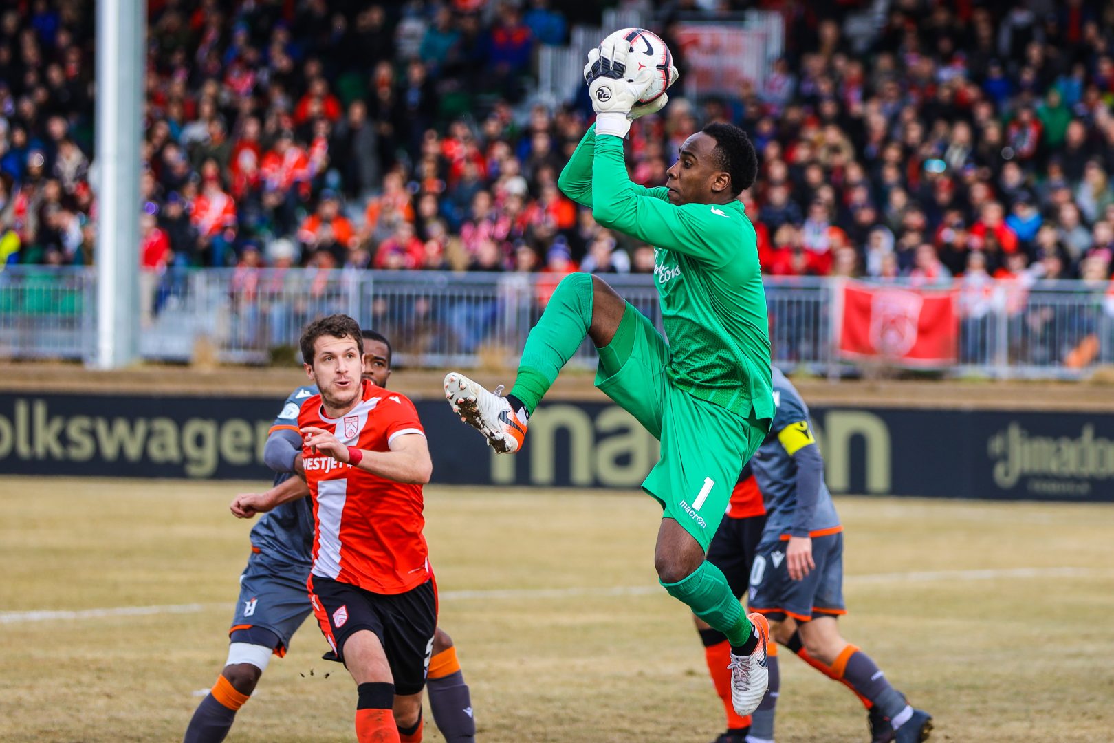 Triston Henry makes a save for Forge FC during the 2019 Canadian Premier League final against Cavalry FC.